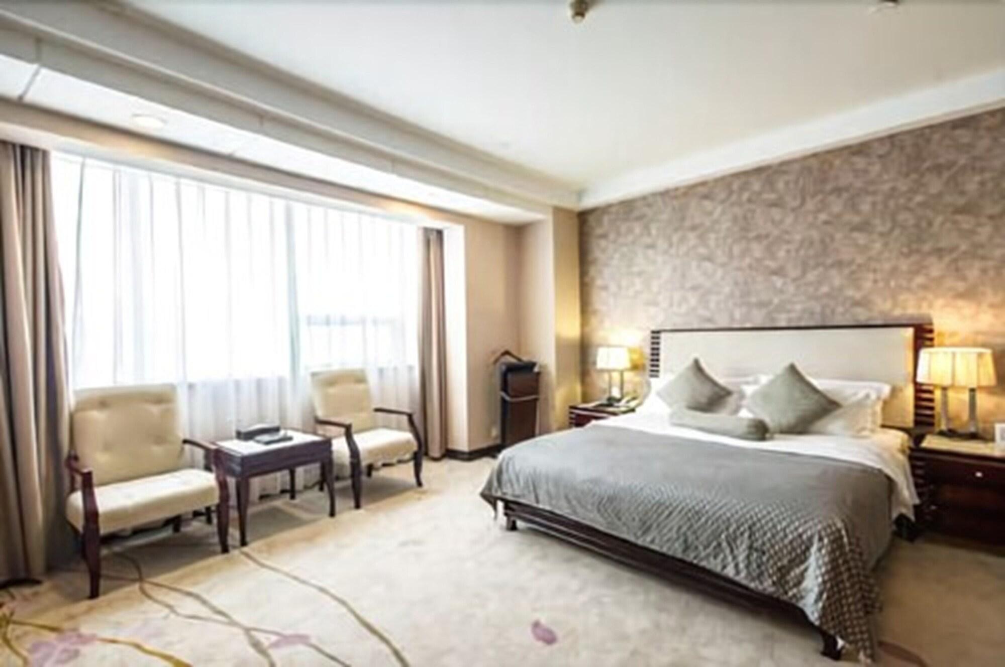 Hongyi Hotel Wuhan Exteriör bild